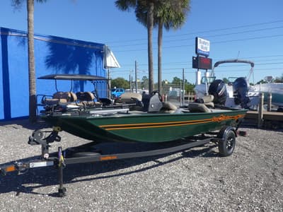 BOATZON | Tracker® Boats Bass Tracker Classic Limited 2026