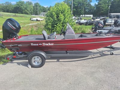 BOATZON | Tracker® Boats BASS TRACKER Classic XL 2020