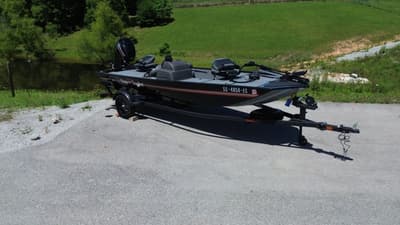 BOATZON | Tracker® Boats BASS TRACKER Classic XL 2020