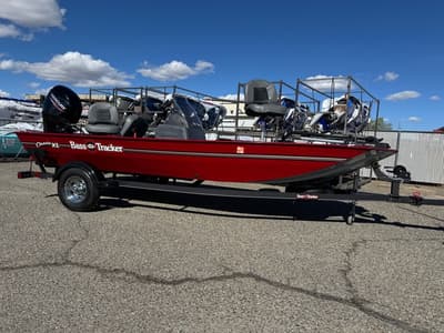 BOATZON | Tracker® Boats Bass Tracker Classic XL 2021