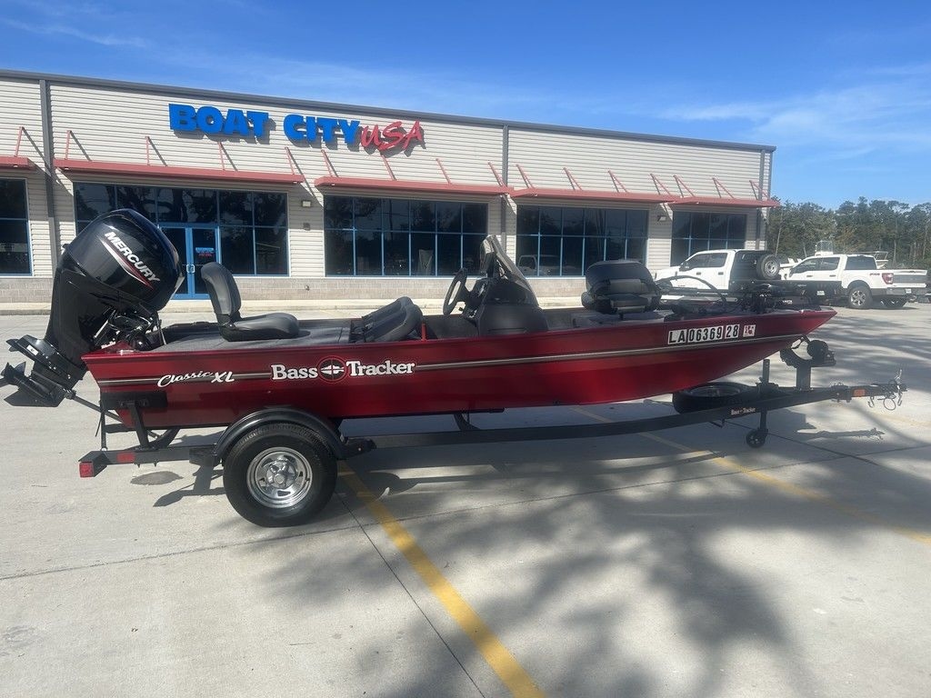2025 Tracker® Boats Bass Tracker Classic XL - Sold Boat