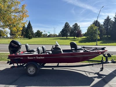 BOATZON | Tracker® Boats Bass Tracker Classic XL 2026