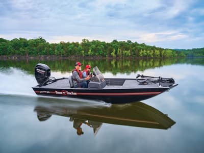 BOATZON | Tracker® Boats Bass Tracker Classic XL 2026