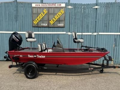 BOATZON | Tracker® Boats Bass Tracker Classic XL 2027