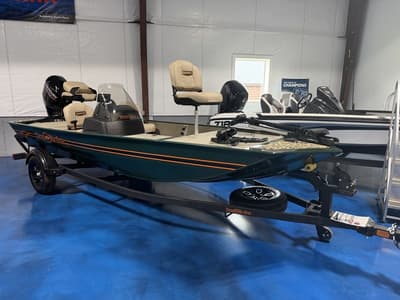 BOATZON | Tracker® Boats BT CLASSIC SE 2026
