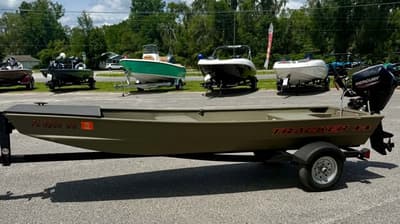 BOATZON | Tracker® Boats Grizzly 14 Jon 2026