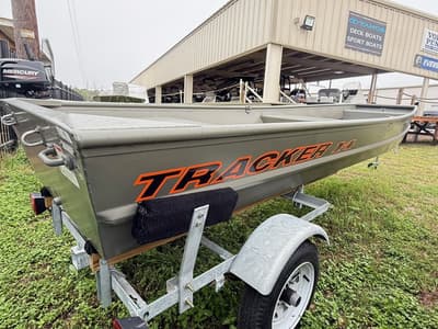 BOATZON | Tracker® Boats Grizzly 1436 Jon 2027