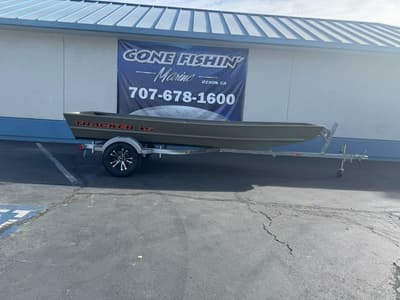BOATZON | Tracker® Boats Grizzly 15 Jon 2027