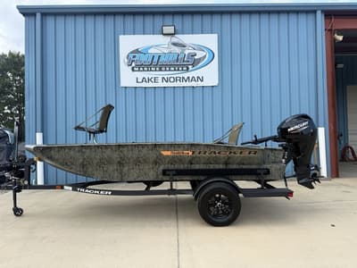 BOATZON | Tracker® Boats GRIZZLY 1553 T TIMBER 2027