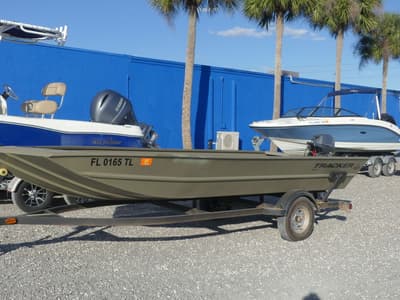 BOATZON | Tracker® Boats GRIZZLY 1754 JON 2023