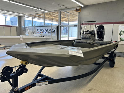 BOATZON | Tracker® Boats Grizzly 1860 CC 2026