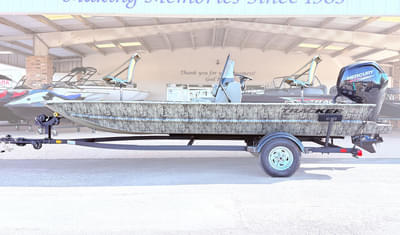 BOATZON | Tracker® Boats Grizzly 1860 CC 2026 BOATZON | Tracker® Boats Grizzly 1860 CC 2026