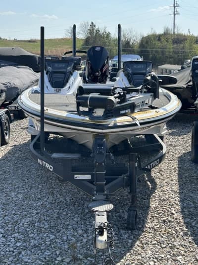 BOATZON | Tracker® Boats NITRO Z21 2020