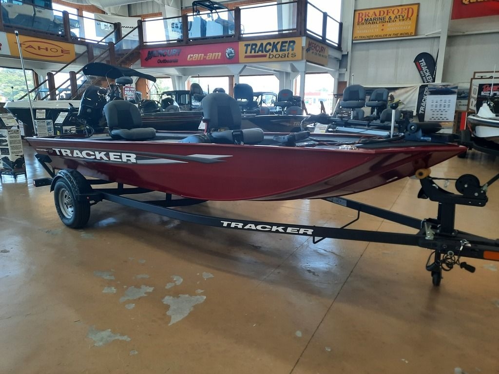 2025 Tracker® Boats PF 17 - Sold Boat