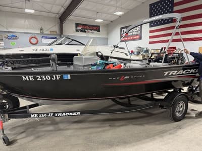 BOATZON | Tracker® Boats PG V16 SC 2019