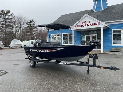 BOATZON | Tracker® Boats PG V16 SC 2026