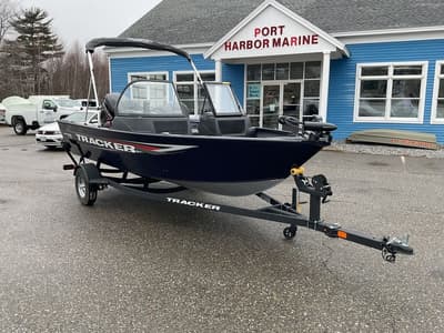 BOATZON | Tracker® Boats PG V16 WT 2026