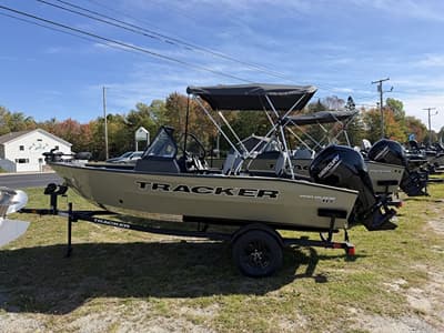 BOATZON | Tracker® Boats PG V16 WT 2027