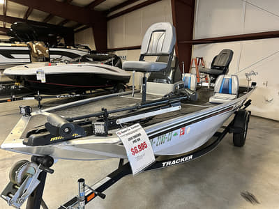 BOATZON | Tracker® Boats Pro 160 2016