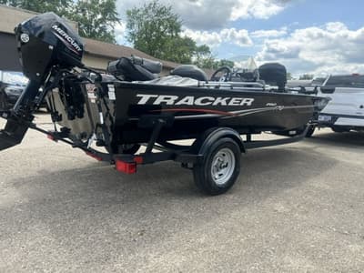 BOATZON | Tracker® Boats Pro 170 2024