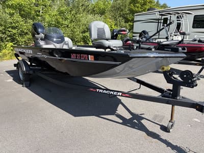 BOATZON | Tracker® Boats Pro 170 2024