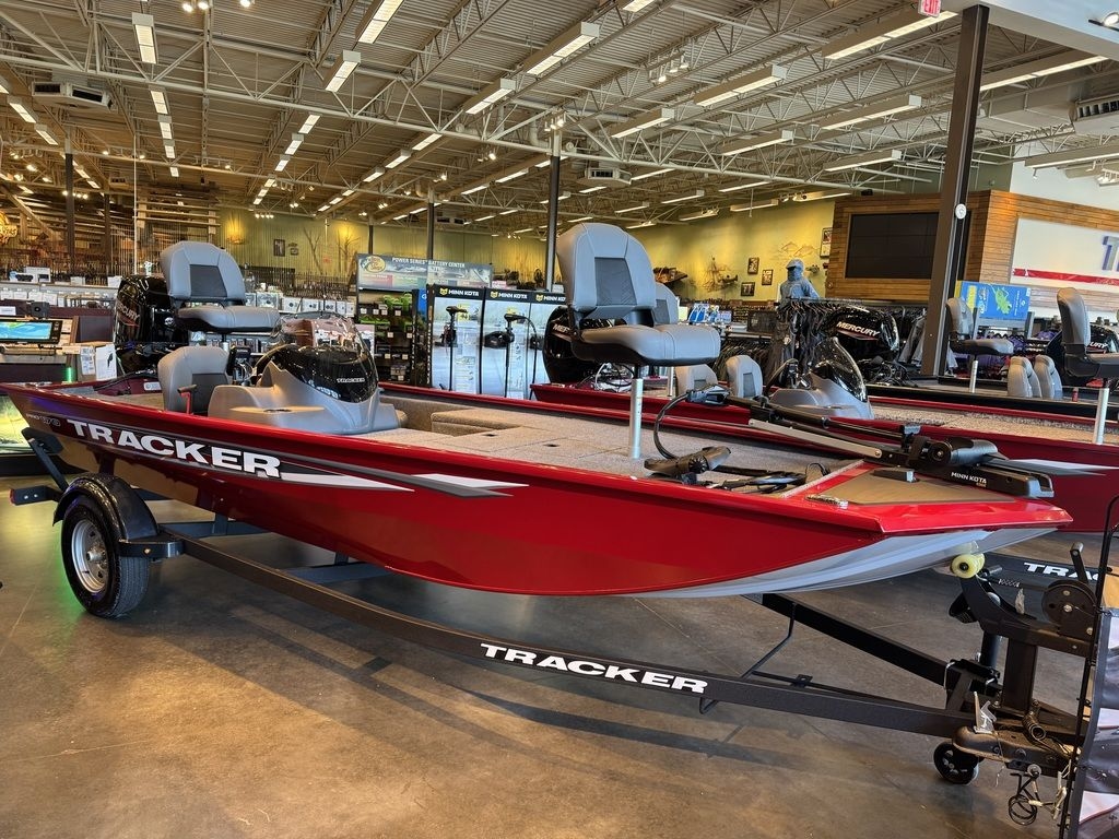 2026 Tracker® Boats PRO 170 - Sold Boat