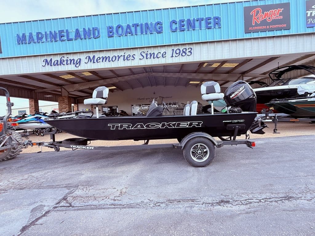Tracker® Boats Pro 170 2027