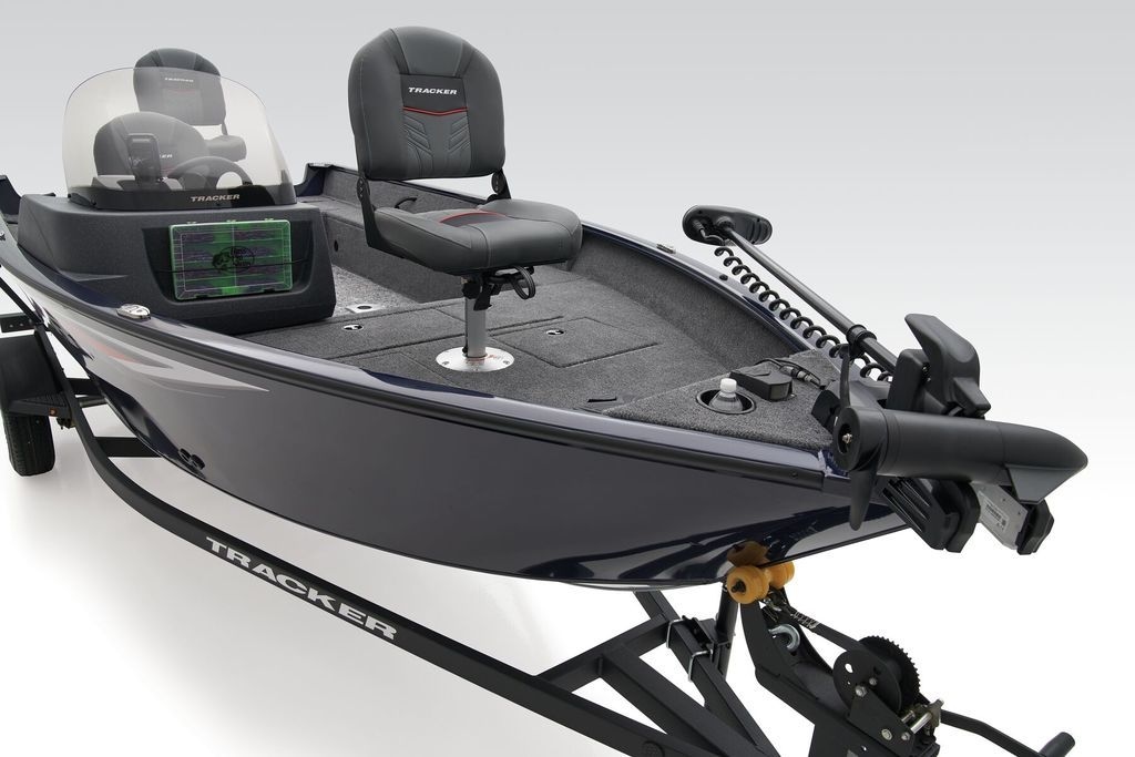 2026 Tracker® Boats Pro Guide V16 SC - Sold Boat
