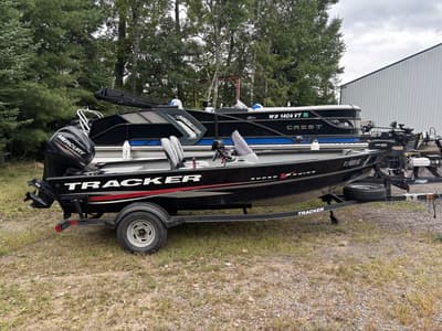 BOATZON | Tracker® Boats Pro Guide V16 SC With Trailer 2017