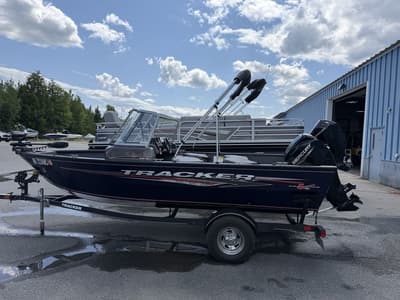 BOATZON | Tracker® Boats Pro Guide V16 WT 2020