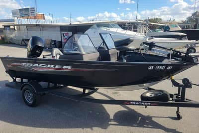 BOATZON | Tracker® Boats Pro Guide V175 Combo 2022