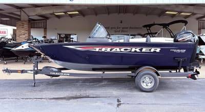 BOATZON | Tracker® Boats Pro Guide V175 WT 2026