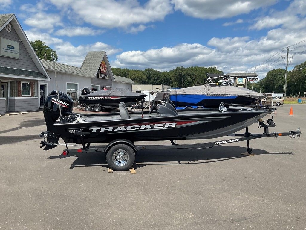 2025 Tracker® Boats Pro Team 175 - Sold Boat