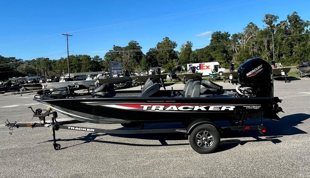2026 Tracker® Boats Pro Team 175 - Sold Boat