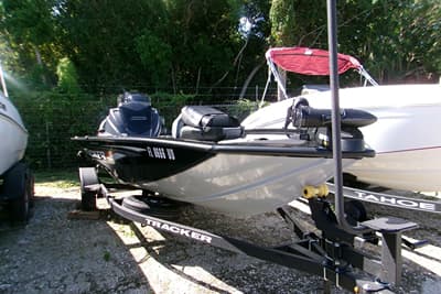 BOATZON | Tracker® Boats Pro Team 175 2026