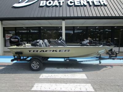BOATZON | Tracker® Boats Pro Team 175 2026