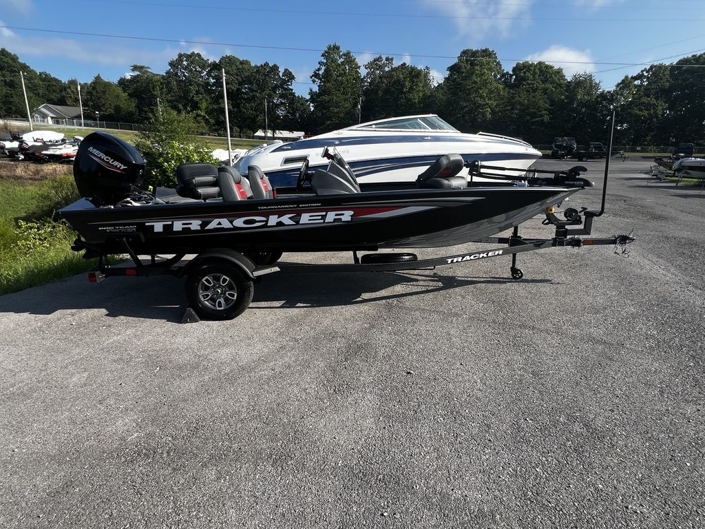 2026 Tracker® Boats Pro Team 175 - Sold Boat