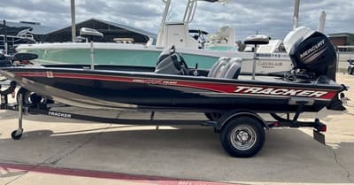BOATZON | Tracker® Boats Pro Team 175 TXW 2016