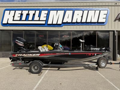 BOATZON | Tracker® Boats Pro Team 175 TXW 2018