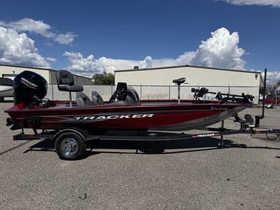 BOATZON | Tracker® Boats PRO Team 175 TXW 2022