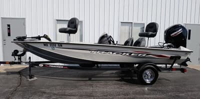 BOATZON | Tracker® Boats Pro Team 175 TXW 2024