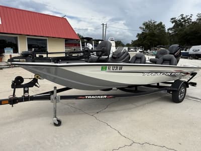 BOATZON | Tracker® Boats Pro Team 175 TXW Tournament Edition 2022