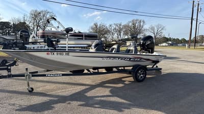 BOATZON | Tracker® Boats Pro Team 190 TX 2020