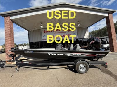BOATZON | Tracker® Boats PRO TEAM 190 TX 2023