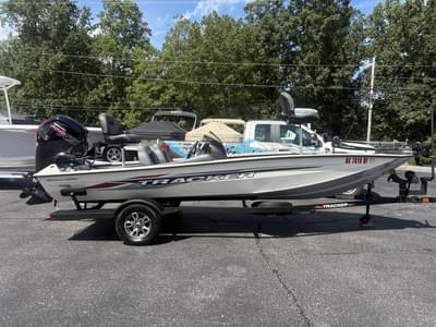 BOATZON | Tracker® Boats Pro Team 190 TX 2024