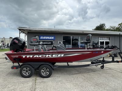BOATZON | Tracker® Boats Pro Team 195 2025