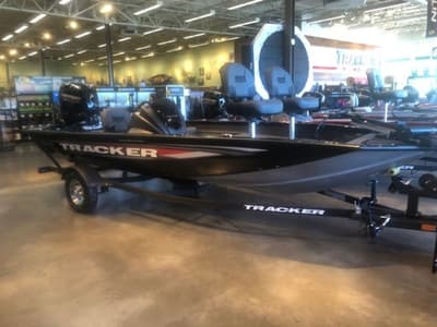 BOATZON | Tracker® Boats PT 175TF 2026