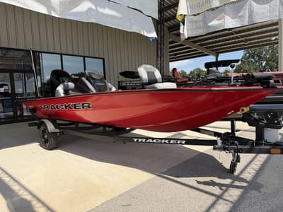 BOATZON | Tracker® Boats PT 175TXW 2027