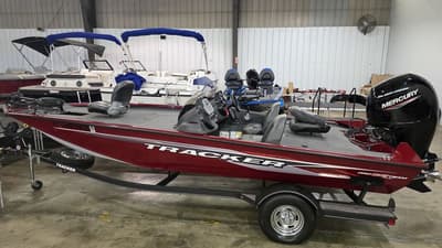 BOATZON | Tracker® Boats PT195TXW 2019