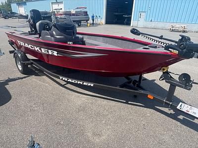 BOATZON | Tracker® Boats SG V16 SC 2026 BOATZON | Tracker® Boats SG V16 SC 2026